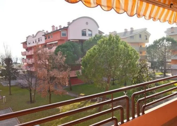 Cozy Flat For Four Guests Just Steps From The Sea Apartment